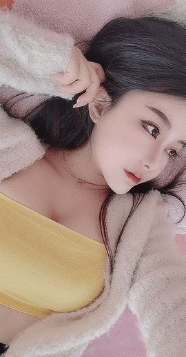 玥儿🌙中午播~主播照片