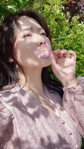 虹宝❣唱歌晚11点主播照片