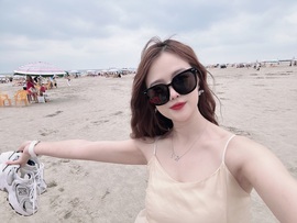 清雅休主播照片