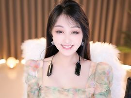 小美悠吖主播照片