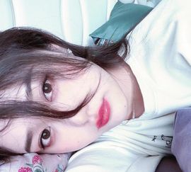 丫丫🦋的图片