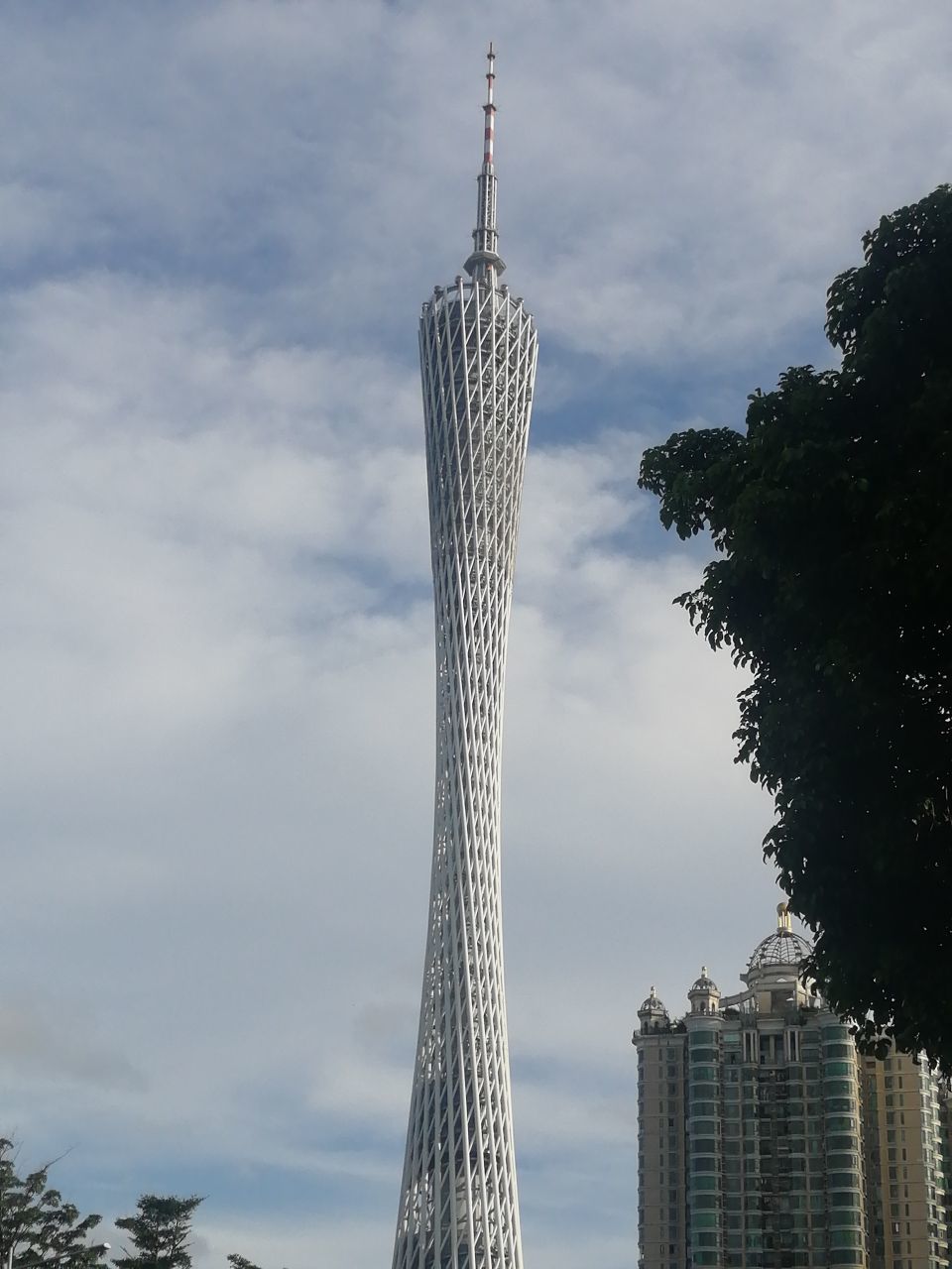 远方的弟弟（楼）的图片