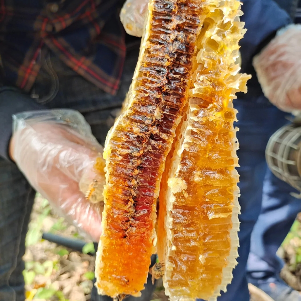 村BA头饰哥海报