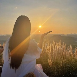 果果～饿懵了主播照片