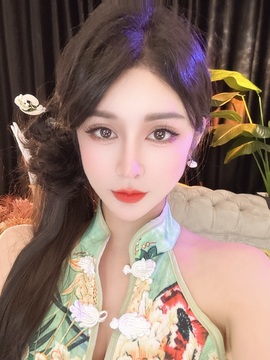 新人热九的图片