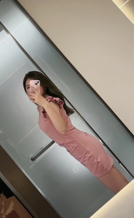 小骨头😘主播照�片