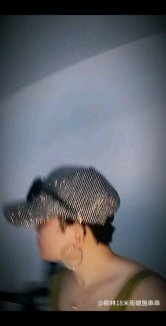 痛苦只有散发出来，才