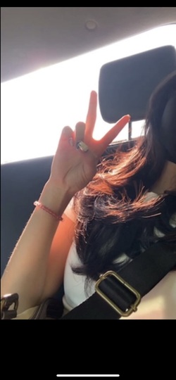 小缇娜主播照片
