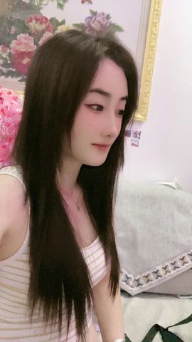 粮芯好运连连主播照片