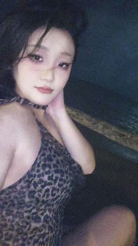 小鱼儿祝元旦快乐🎉主播照片