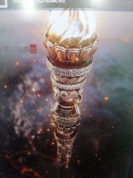 丑小鸭🌈万人迷眼睛主播照片