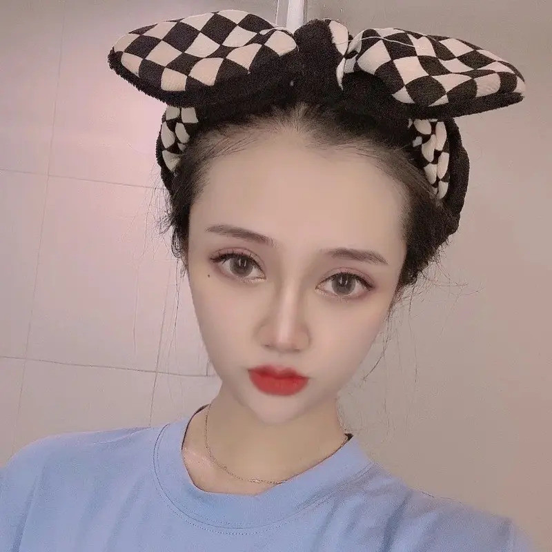认钱~~🍂的主播海报