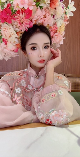 静宝♡超甜主播照片
