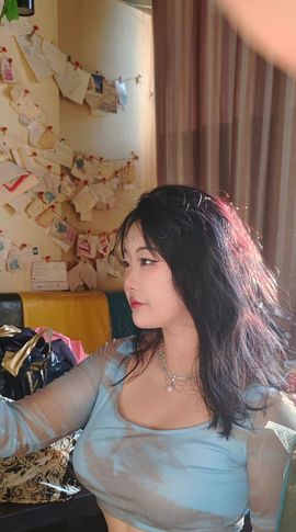 小鱼儿祝元旦快乐🎉主播照片