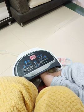 莉莉开心1主播照片