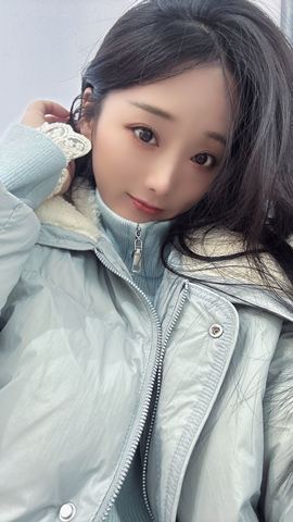 然然休息.的图片