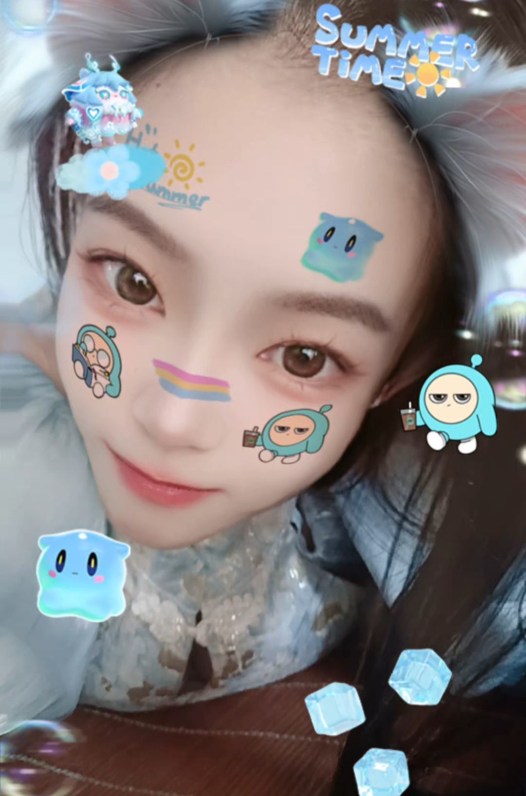 歌手舒颜的图片