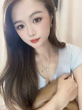 清雅休主播照片