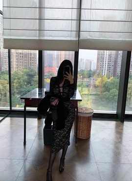 琪绾绾的图片