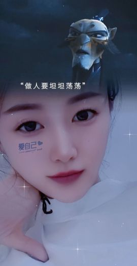 99。唱歌滴主播照片