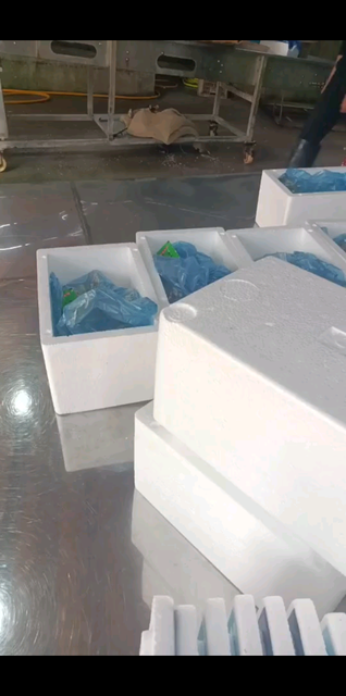 海鲜生蚝
