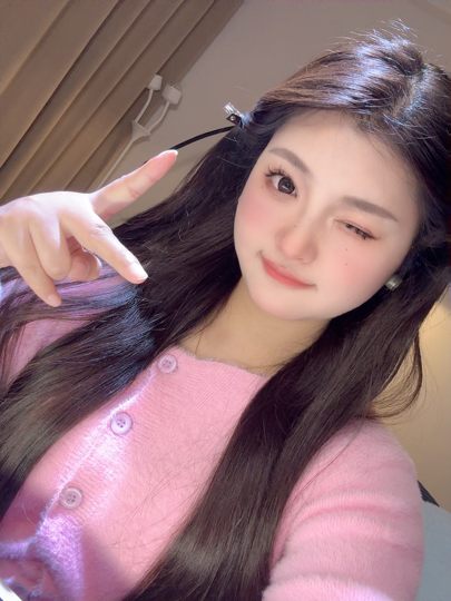 肉肉RR海报