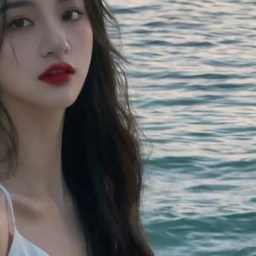 依依YYOYO海报