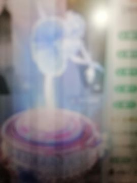 丑小鸭🌈万人迷眼睛主播照片