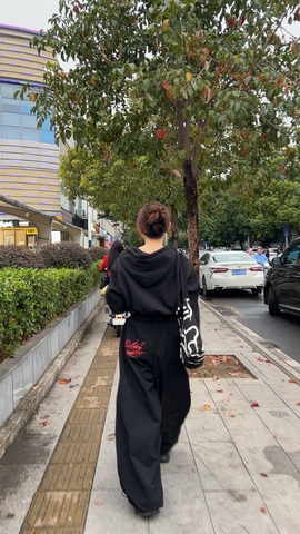 ゞ依人ゞ主播照片