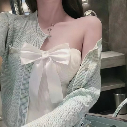 糖糖🍸海报