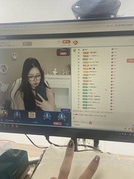 小崔ouo的图片