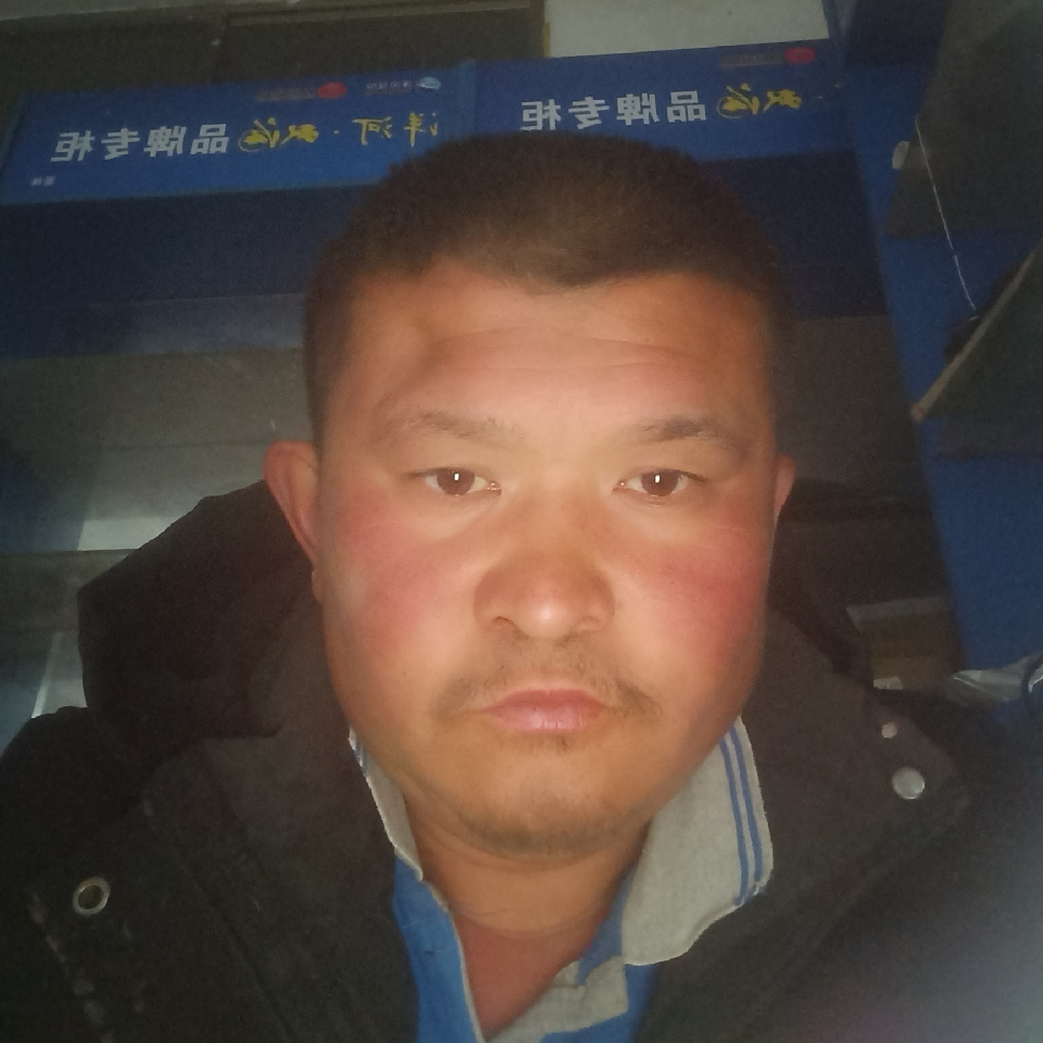 刃b3海报