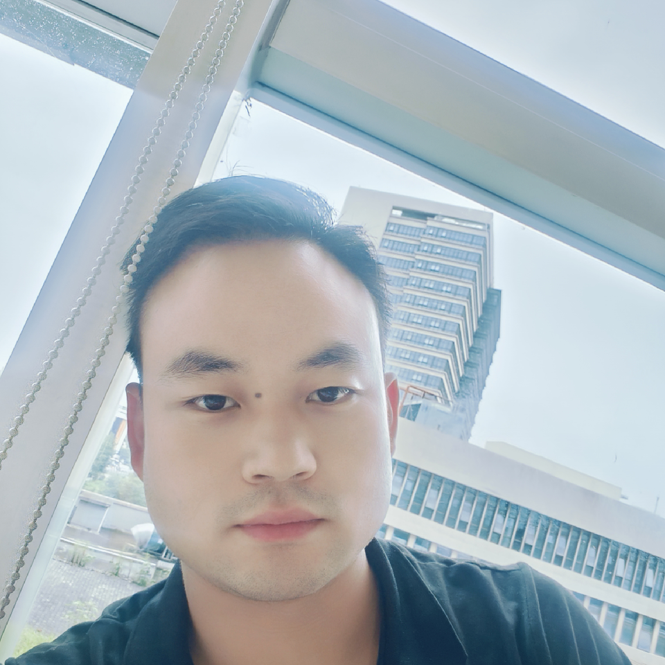 寻爱的男孩子海报