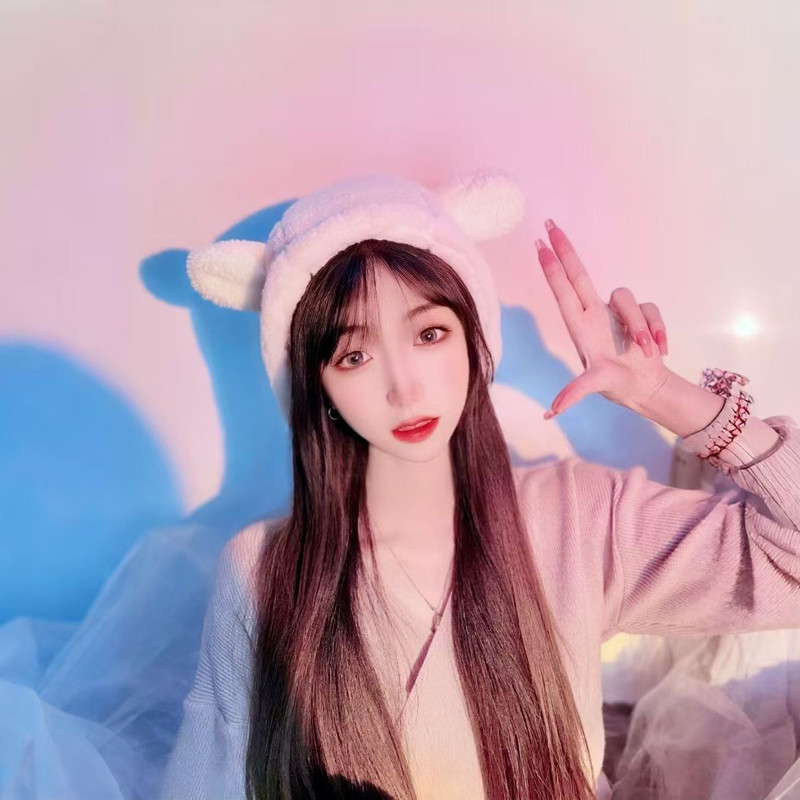 了了??的主播海報(bào)