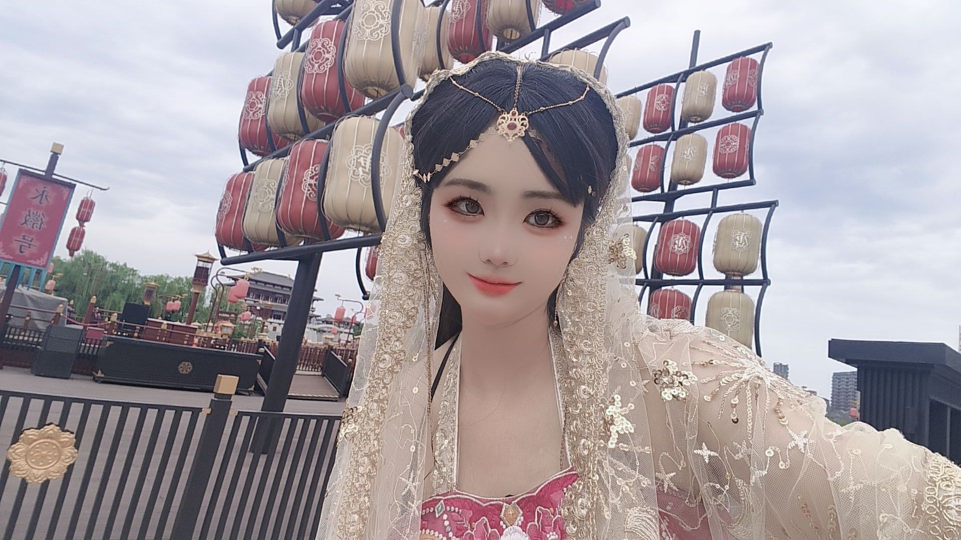 妞妞騎行全國主播圖片