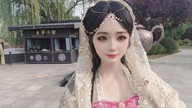 妞妞骑行中国主播照片