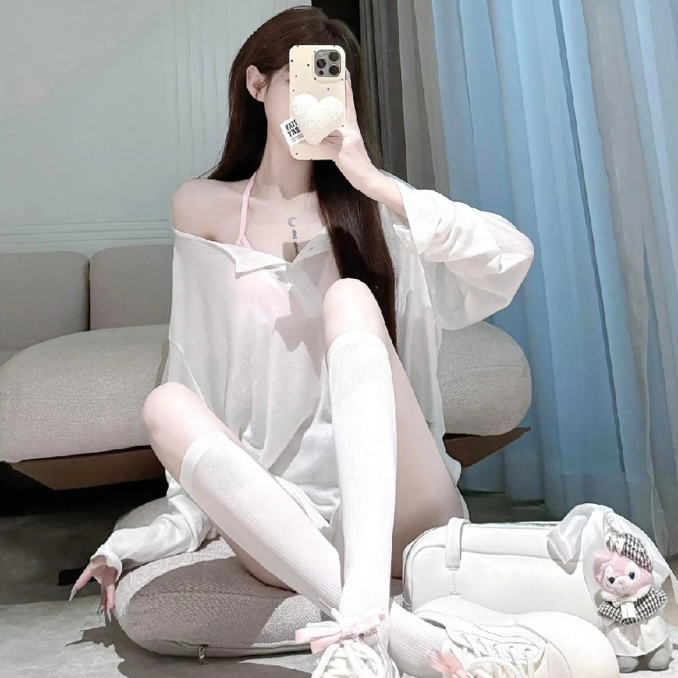顾玖陌.海报