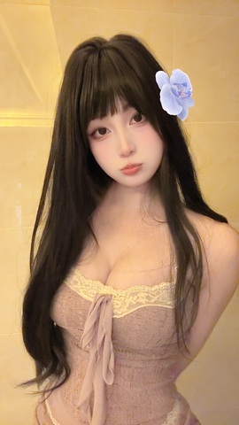 小猫碎冰冰🌙主播照片