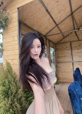 大静静😘要开心的图片