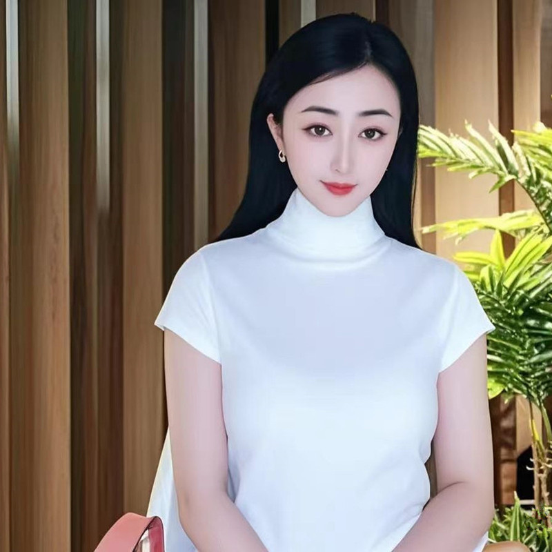 心语吖~的主播海报