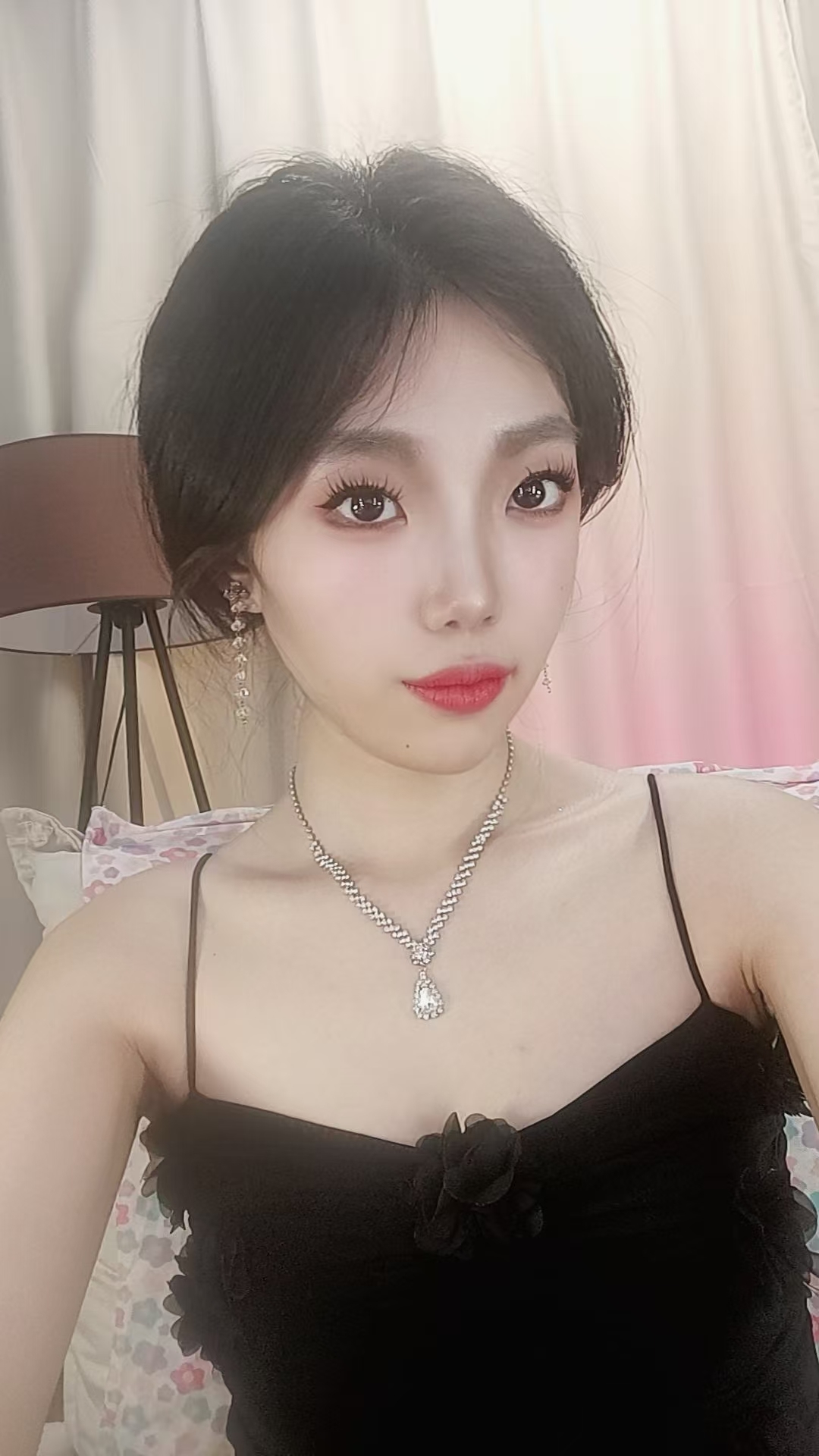 朵朵🥳求百元榜的图片