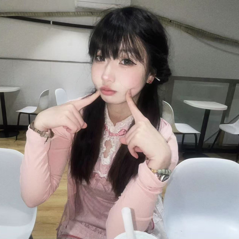 小浔^_^的主播海报
