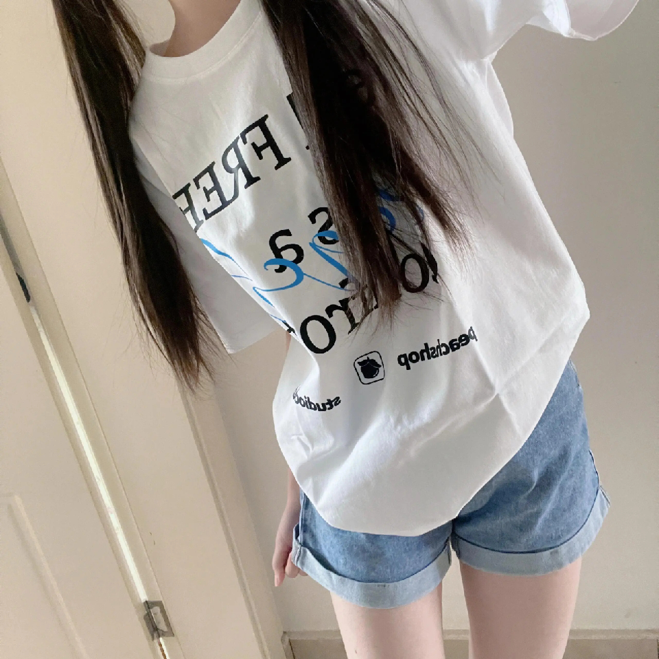 周周🦄海报