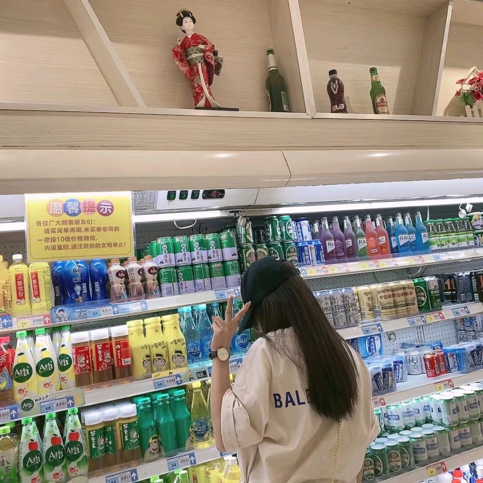 🦊默默海报