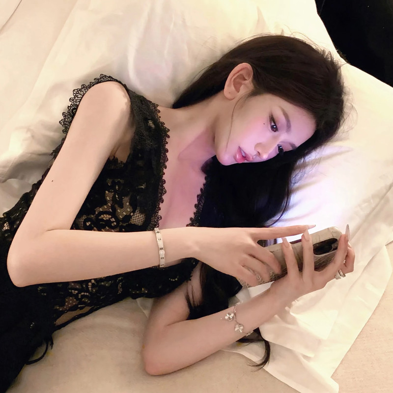 桃汁🍑好吃海报