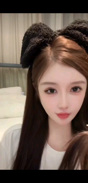 520   轻轻闻一