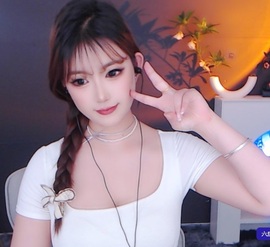 沐言公主👸休主播照片