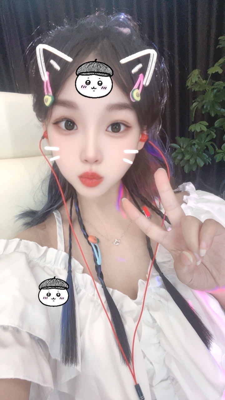 沐沐/做你怀里的猫的图片