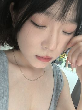 年糕^陛下主播照片