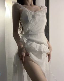 鱼鱼🐟休病假主播照片